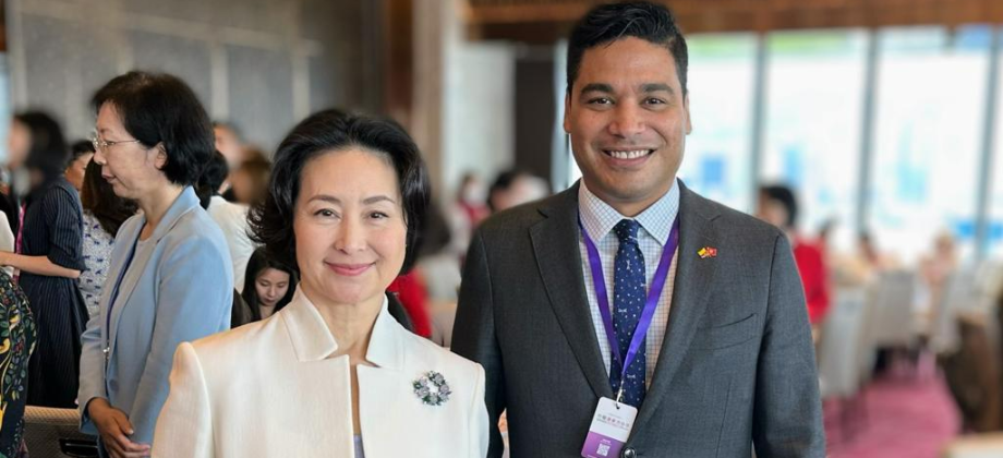 Cónsul de Colombia en Hong Kong en Foro Mundial sobre el Empoderamiento de la Mujer 