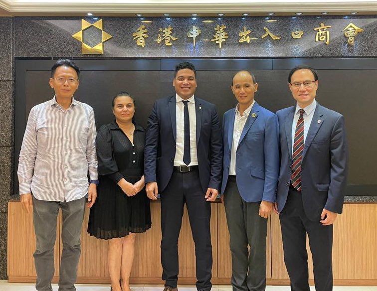 Cónsul Luis Fernando Orozco reiteró a las asociaciones agroindustriales en Hong Kong el interés de Colombia en fortalecer los lazos comerciales y culturales