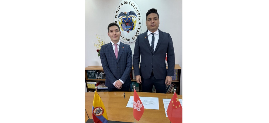 El Consulado General de Colombia en Hong Kong da la bienvenida al nuevo miembro de su equipo de trabajo