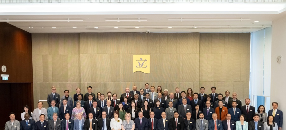 Consulado General de Colombia en Hong Kong Participa en Visita Oficial Anual al Consejo Legislativo de Hong Kong