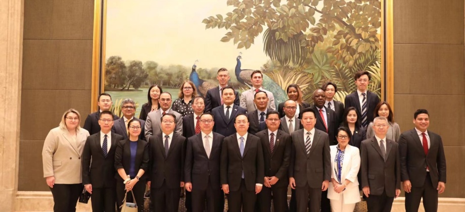 Luis Fernando Orozco, Cónsul General de Colombia en Hong Kong, y concurrente en Macao, atendió la invitación oficial del Gobierno chino 