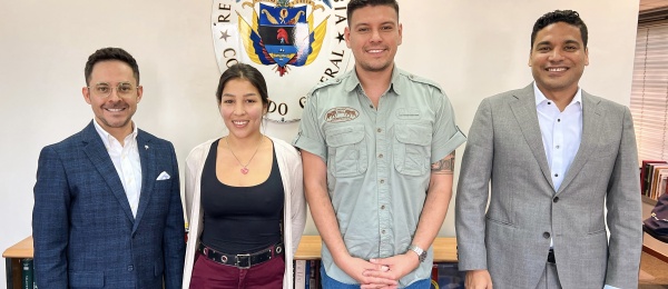 Consulado General de Colombia en Hong Kong recibe la visita del restaurante colombiano Marimba y comparte la invitación a celebrar la noche de las velitas 2024