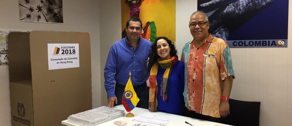 Consulado de Colombia en Hong Kong inició la jornada final del proceso electoral en el exterior para Congreso y consultas interpartidistas 2018